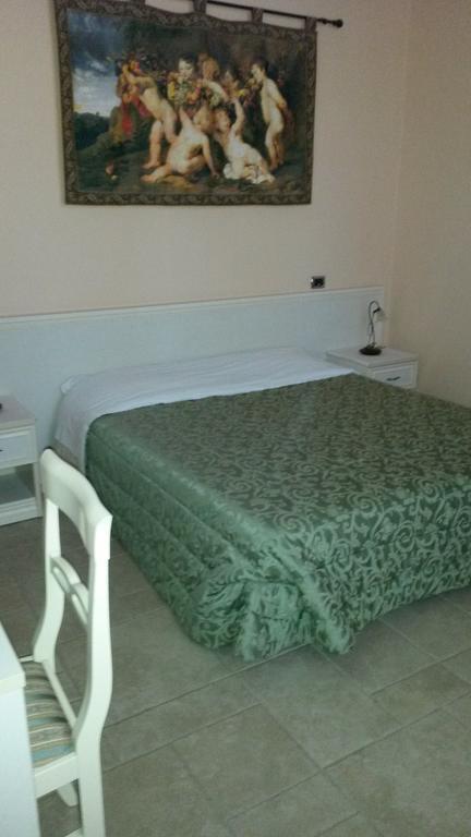 B&B Manzoni Resort Brindisi Zimmer foto